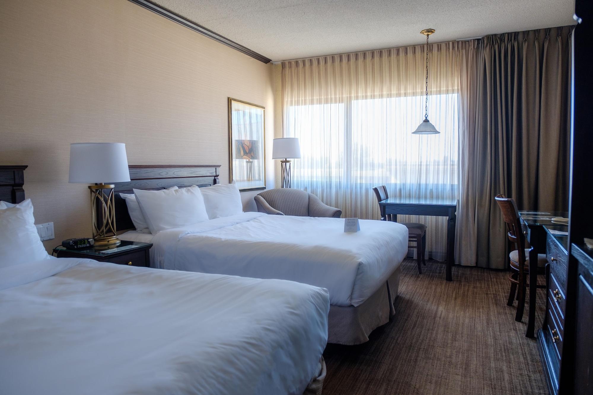 Hotel Le Montagnais Chicoutimi Kültér fotó