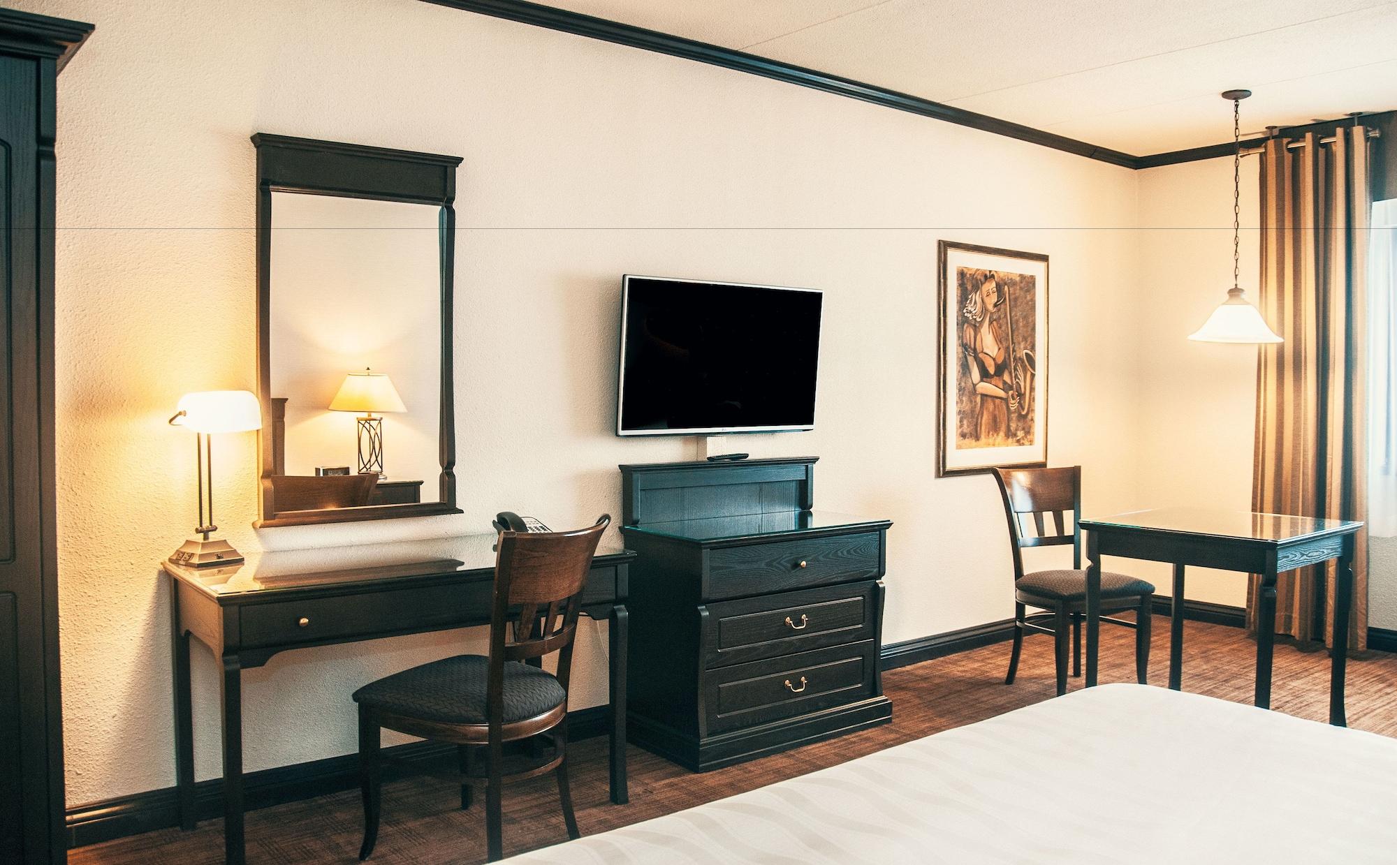 Hotel Le Montagnais Chicoutimi Kültér fotó