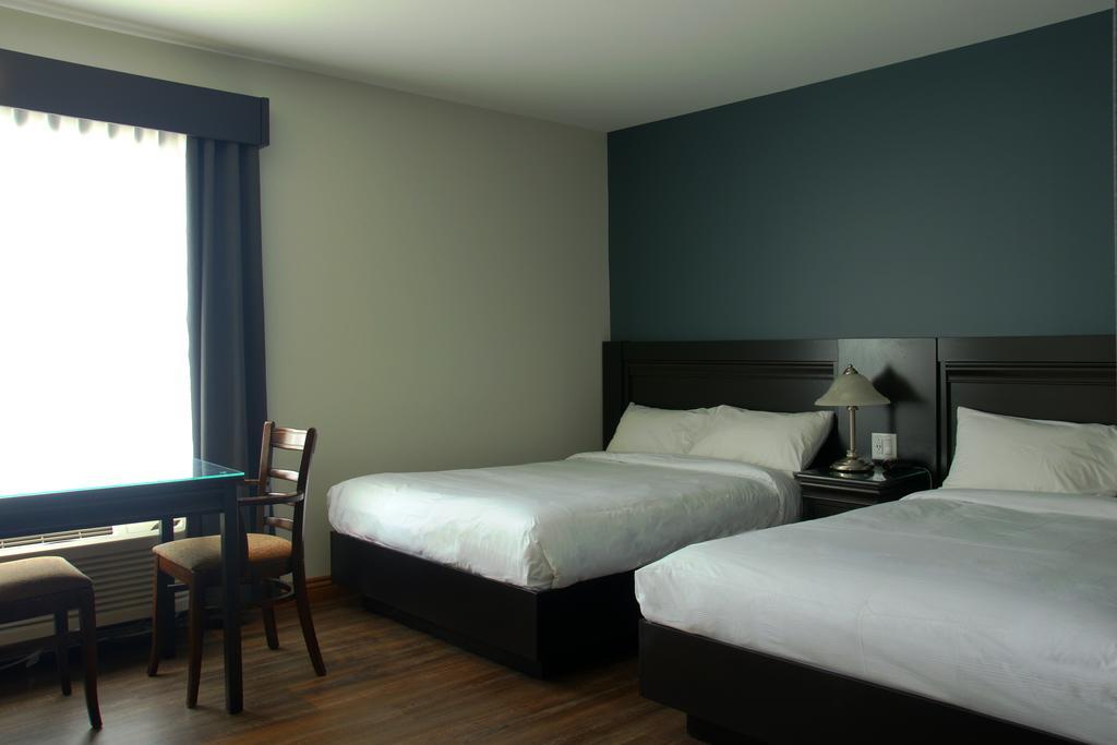 Hotel Le Montagnais Chicoutimi Kültér fotó