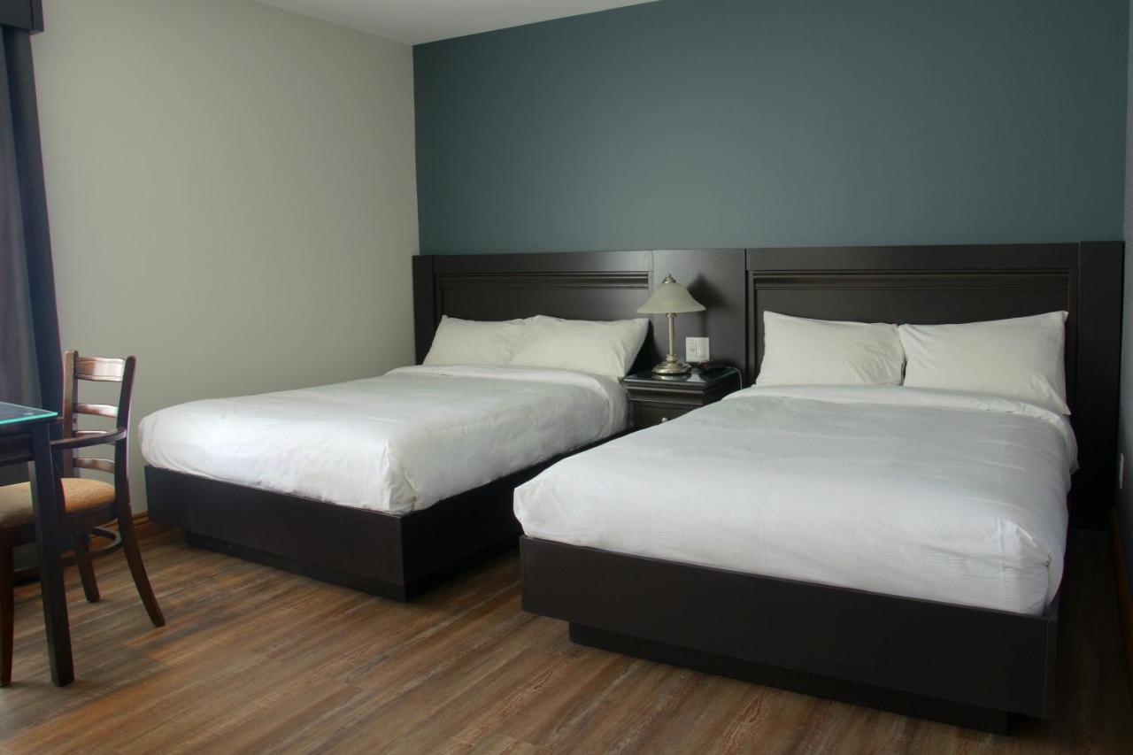 Hotel Le Montagnais Chicoutimi Kültér fotó