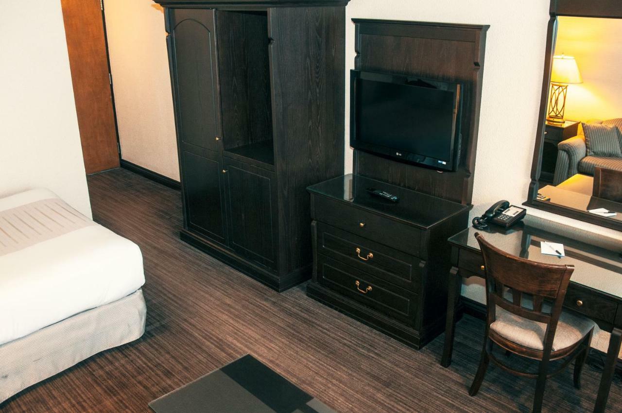 Hotel Le Montagnais Chicoutimi Kültér fotó